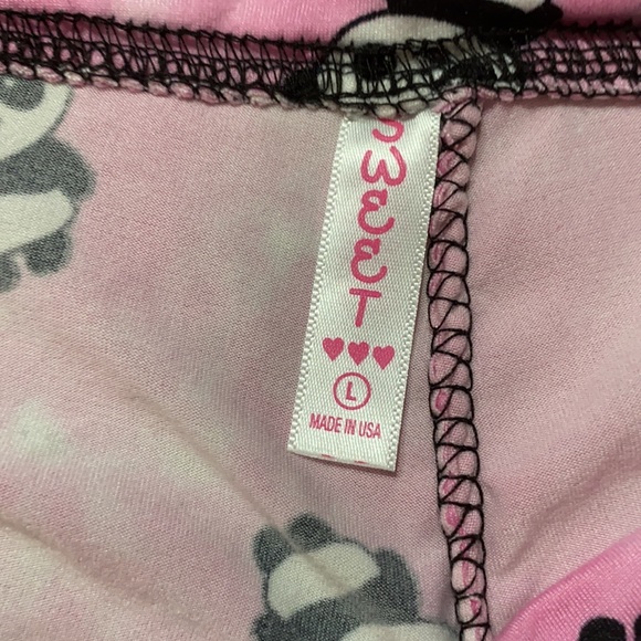 Sweet Panda shorts size Large - Picture 4 of 5